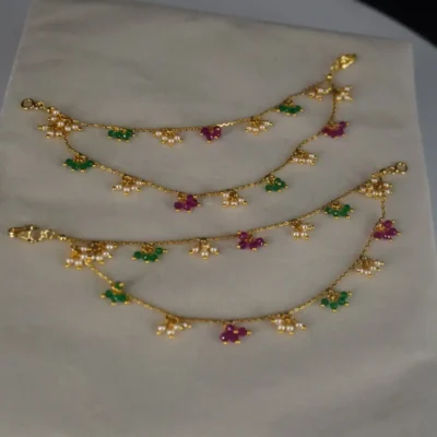 Multi color 2 step earchain